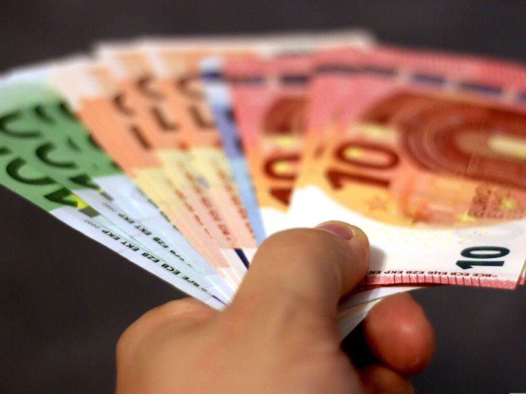 Slovenska podjetja lahko dobijo do 5.000 evrov za zaščito patentov in blagovnih znamk