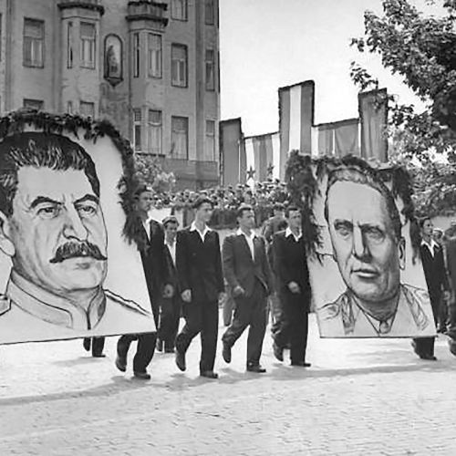 yuecz_60-3-stalin-tito-foto-wikipedia.jpg