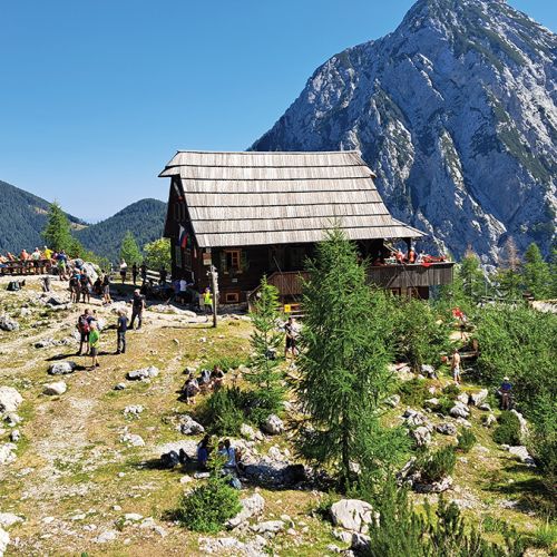 Kam na izlet: Do Češke koče