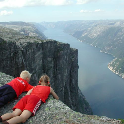 goalu_kjerag.jpg