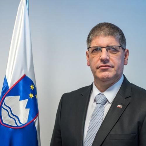 Pr' Poklukar