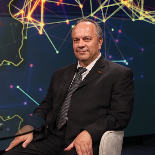 Grims za Domovino: »Levičarji uporabljajo nevladne organizacije kot svojo paravojsko«