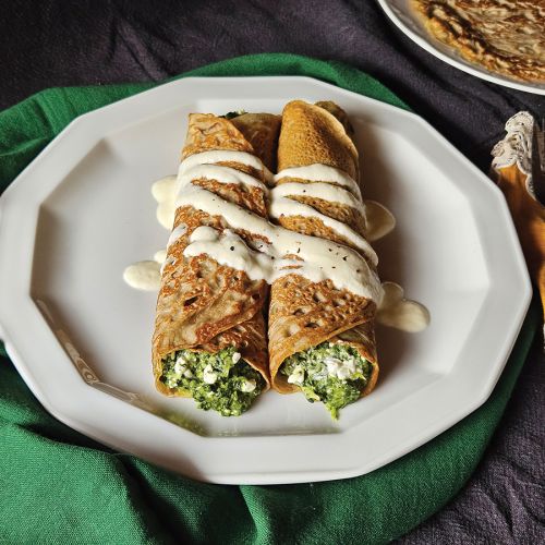 Ajdove palačinke s kremno špinačo