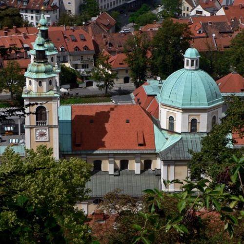 Cathedral_of_Ljubljana-stolnica.jpg