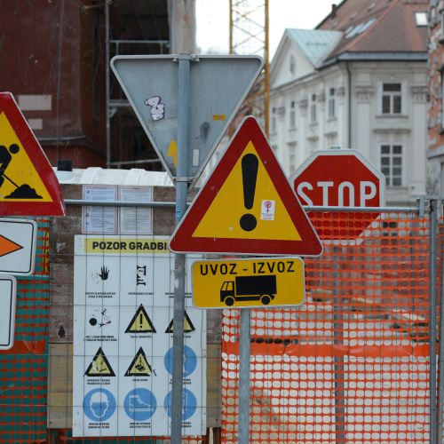 Slovenci delamo veliko. Zakaj ustvarimo manj?