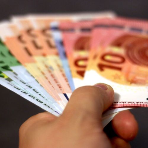 Slovenskim podjetjem do 5.000 evrov podpore za patente in blagovne znamke