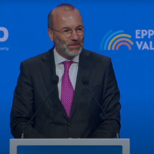 EPP v resoluciji izraža zaskrbljenost nad vladavino prava in svobodo medijev v Sloveniji