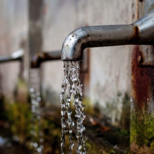 faucet-1684902_1280.jpg