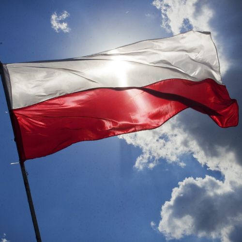 flag-g1f218899d_1280.jpg