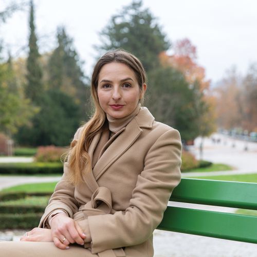 Nevrologinja dr. Maja Klarendić: Zakon vnaša prisilen razdor med zdravnika in bolnika