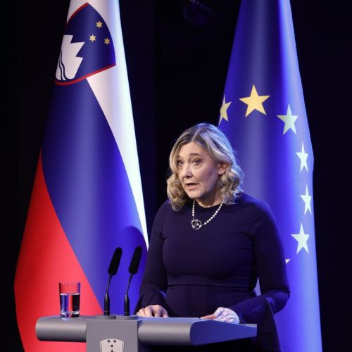 Ignacija Fridl Jarc: Začetki pisne kulture in naše knjižne besede so krščanski