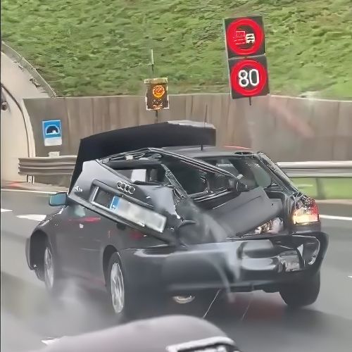 Tudi na policiste streljajo, mar ne?