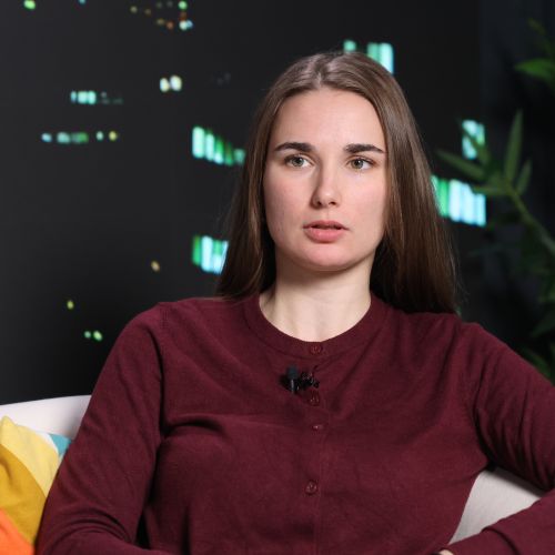 [Video] Karin Planinšek: Manjšina si podreja večino (Odmev tedna, 30. 10. 2025)