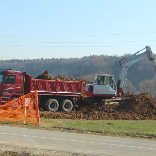 Kmete skrbi, da bodo ob najboljša zemljišča, v ponedeljek bo potekala javna obravnava