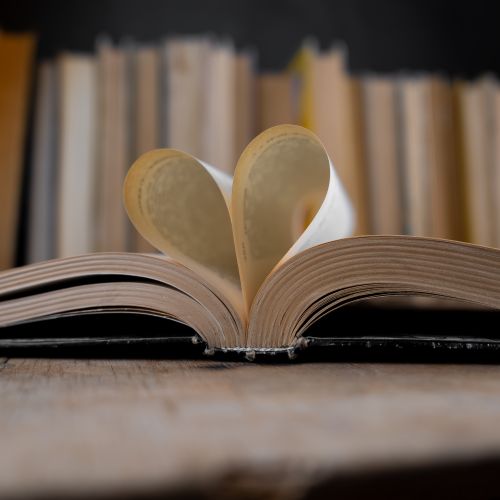 23. april – Svetovni dan knjige in avtorskih pravic