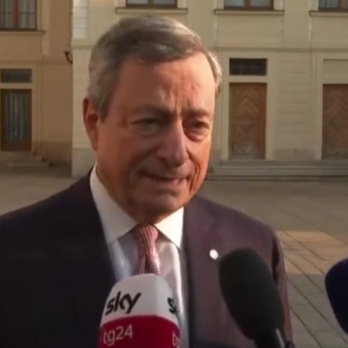 mario-draghi-eu-vrh-praga.jpg