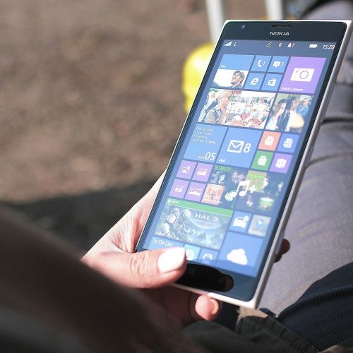 nokia-926756_1280.jpg