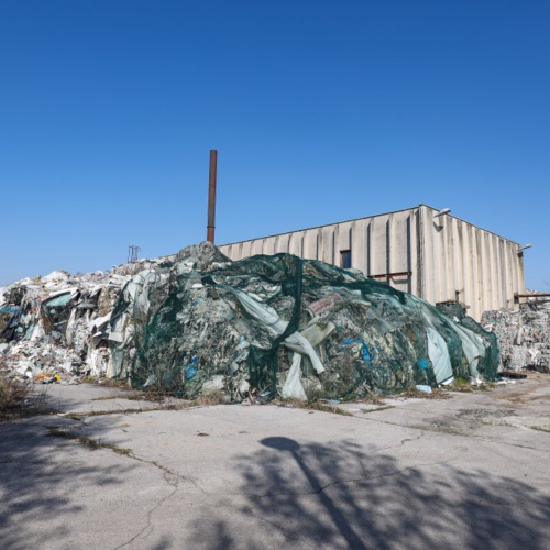 Hrvaška preiskuje 4.500 ton odpadkov iz Slovenije