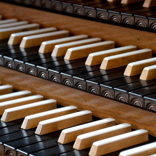 organ-g7696a4f97_1920.jpg