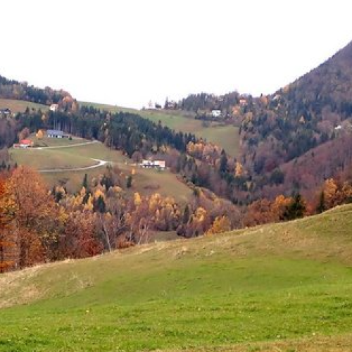 Ob 35. obletnici MSNZ na Paškem Kozjaku počastili junaško početje »človeških radarjev«