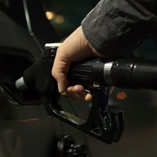 petrol-996617_640.jpg