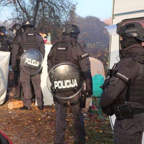 Predsedničin romski zaveznik potrdil, da so pri njem opravili hišno preiskavo