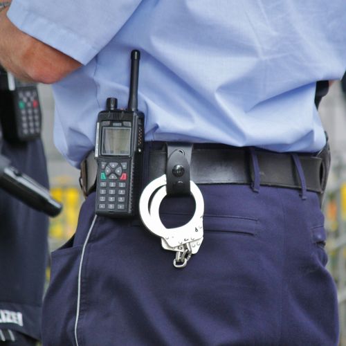 policist.jpg