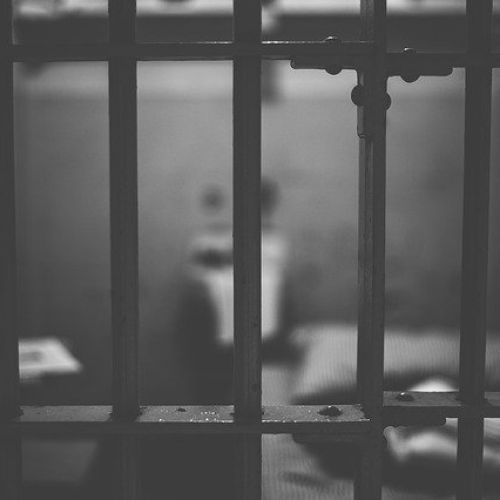 prison-553836_640.jpg