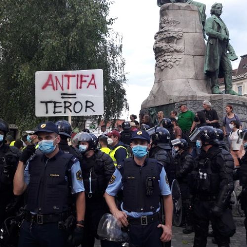 protest21-presernov-trg-24.6.-2020.jpg