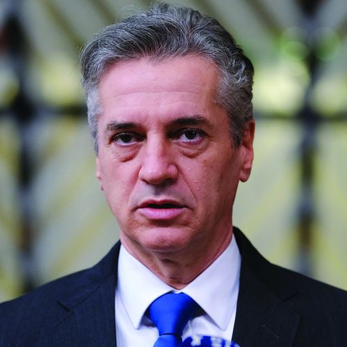 Zaradi afere Karigador KPK začela preiskavo zoper premierja Roberta Goloba