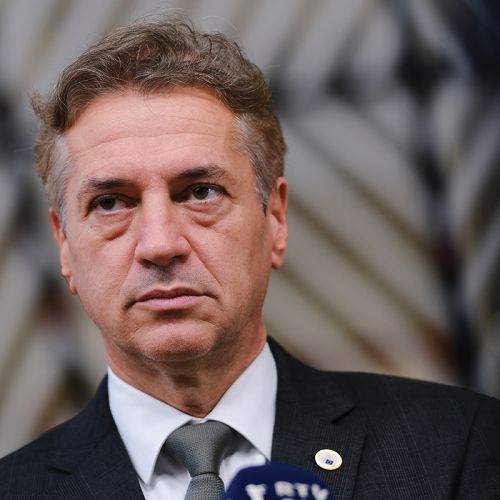 Predlog Šutarjevega zakona naj bi v parlamentarni obravnavi še dopolnjevali in popravljali