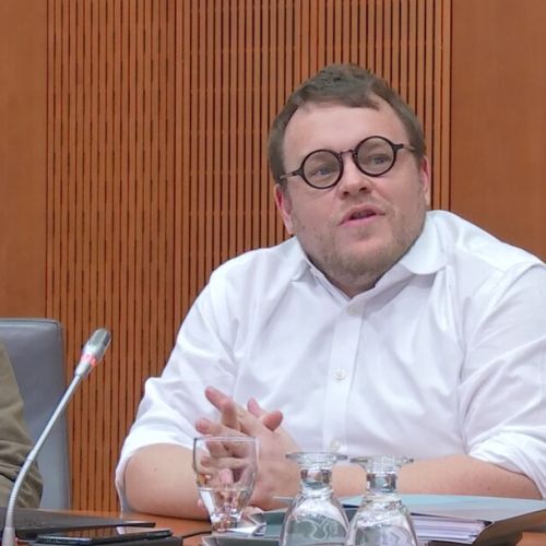 OZS pozval ministra Maljevca k odstopu, slednji za to ne vidi razloga