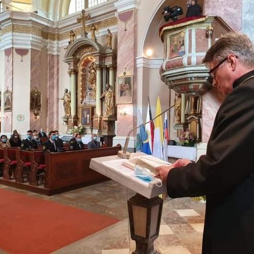 spominska-maša-policija-srednja-vas.jpg