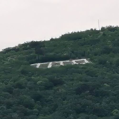 Je na Sabotinu še vedno napis Tito?