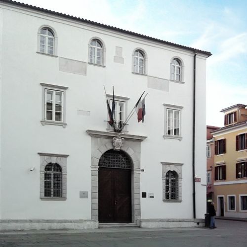 univerza-na-primorskem.jpg
