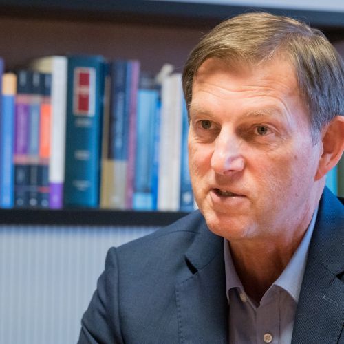 Miro Cerar: “Govoril sem po telefonu z Janšo in ugotovil, da imam neko podporo za predsednika Državnega zbora” (2. del)