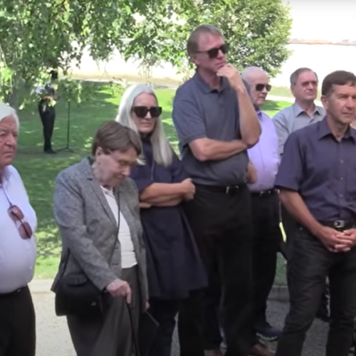 Na pogrebu Zdenka Roterja številni obrazi levega političnega zakulisja