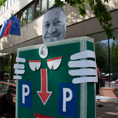 Podpisov je dovolj, MOL sklical izredno sejo – bo župan izigral voljo ljudi in njihovo pravico do referenduma?