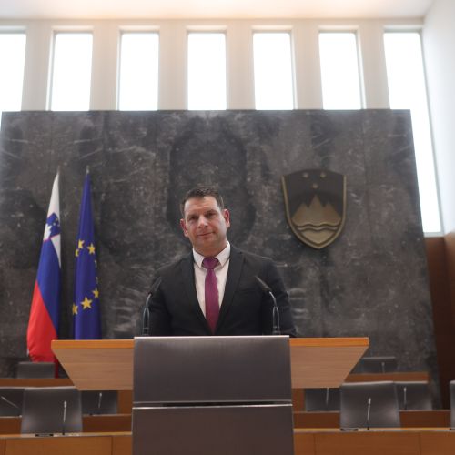 Nov predsednik DZ: bitka dobljena, vojna še ne