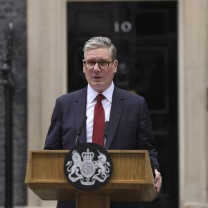 phcx1_prime-minister-sir-keir-starmer-arrives-at-number-10-downing-st-53836916571.jpg