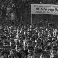 majniska_deklaracija_protest_JBTZ.jpg